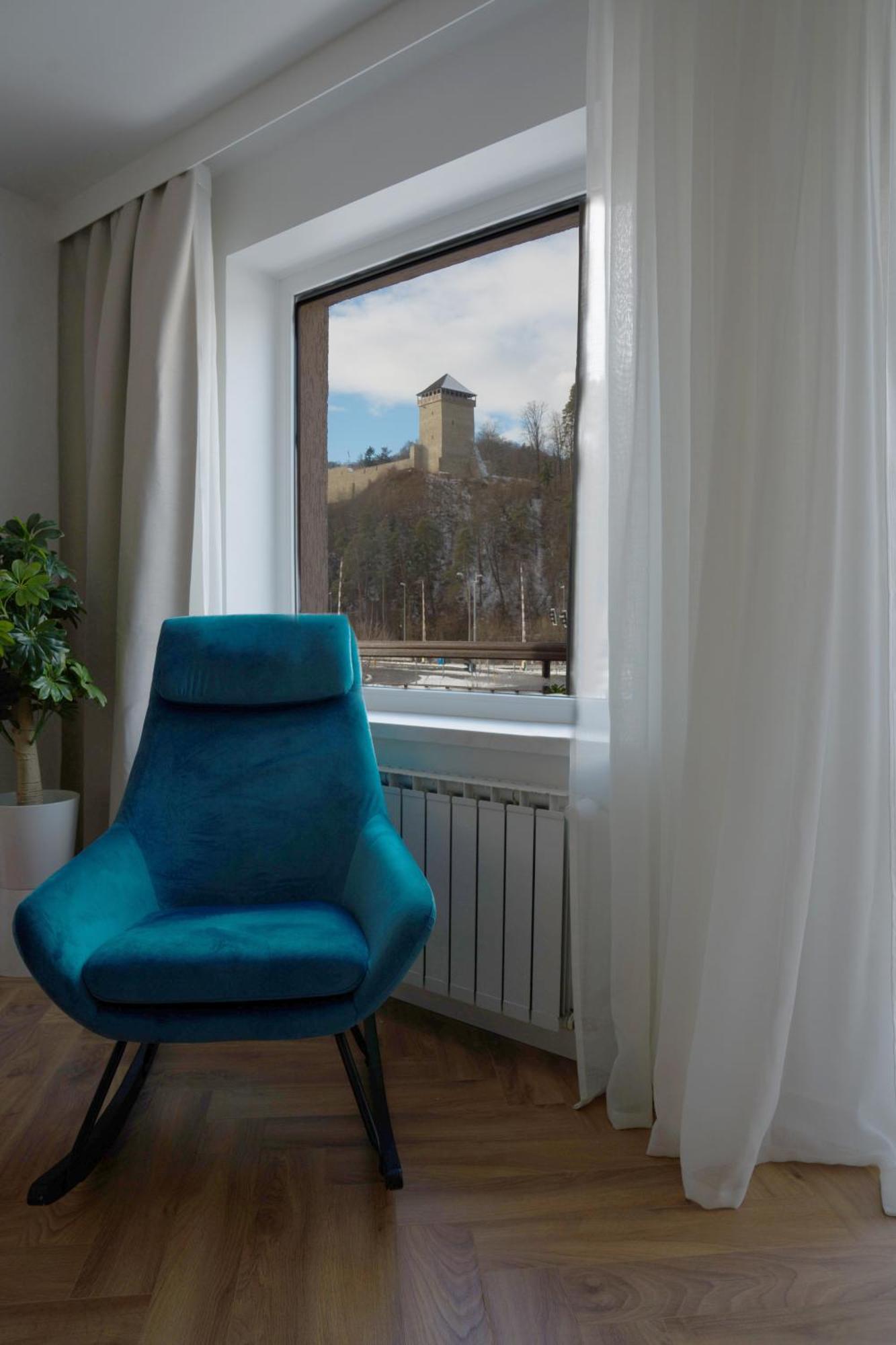 Villa Turris Apartamenty Przy Muszynskim Zamku 穆希纳 外观 照片